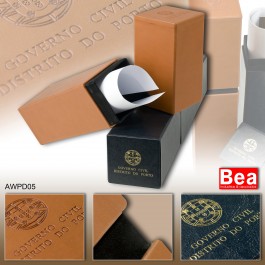 Porta Diplomas Cuadrado Marrón, Azul Marino, Negro AWPD 05